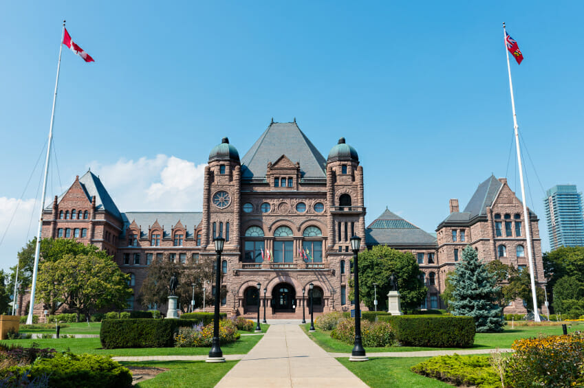The Canadian Constitution: 3 Things You Should Know Before You Start Legal Training in Ontario