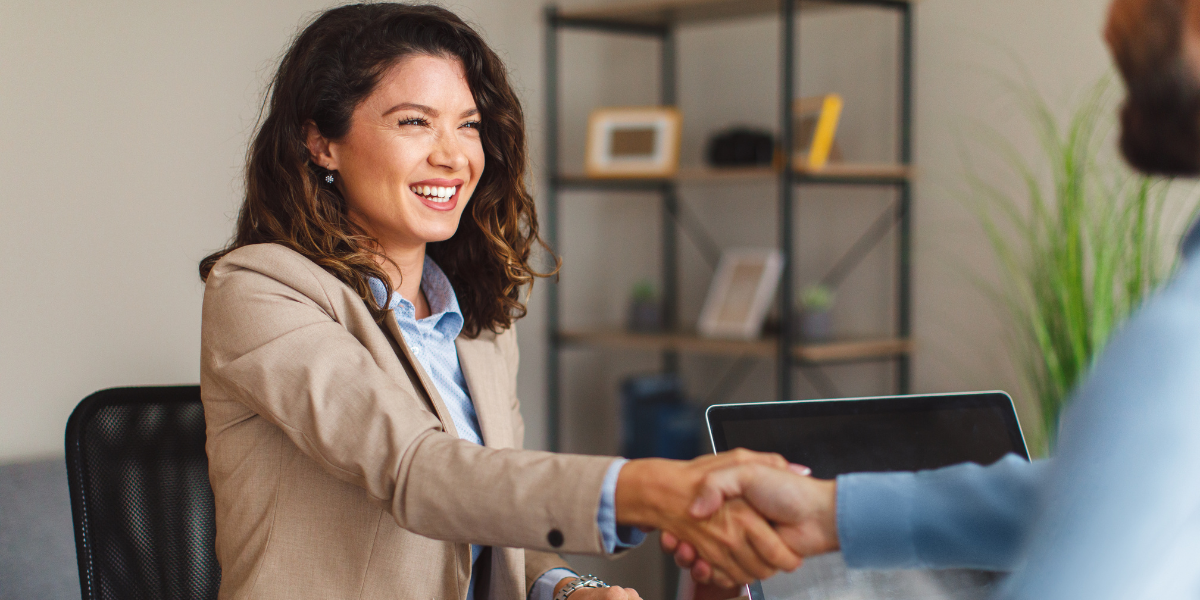 4 Traits Law Firms Look for When Hiring Legal Training Grads