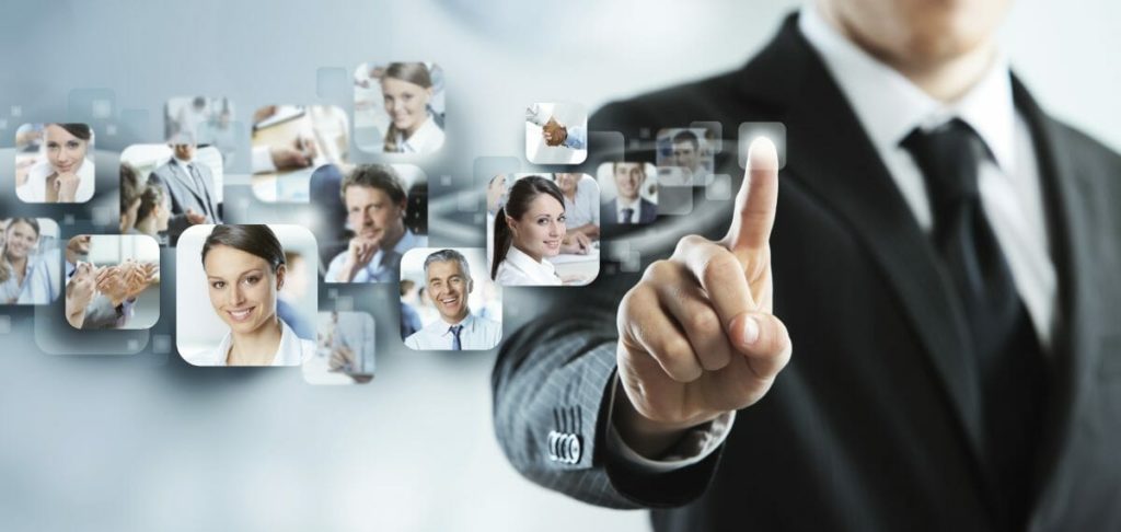 Learn to organize your network Learn to organize your network