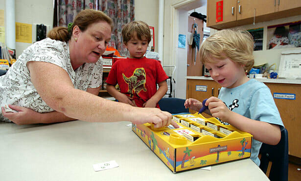 Become an Educational Assistant Become an Educational Assistant