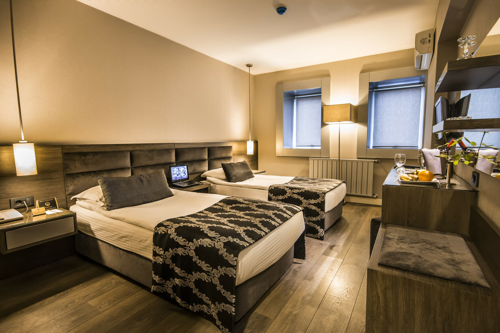 Hospitality Career Spotlight: How to Become a Reservations Supervisor