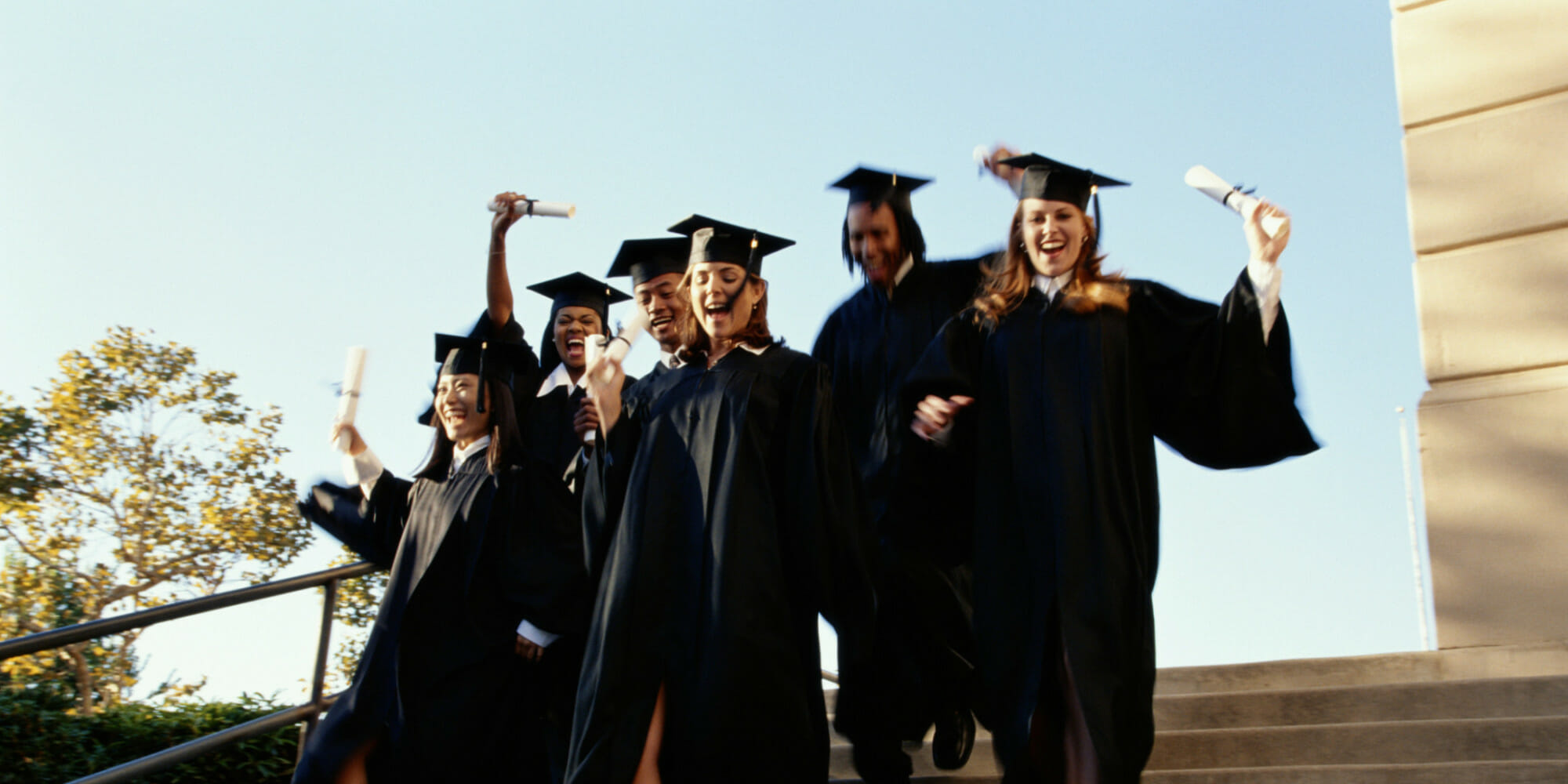 Going Back to School? 4 Things to Look for in a Career College